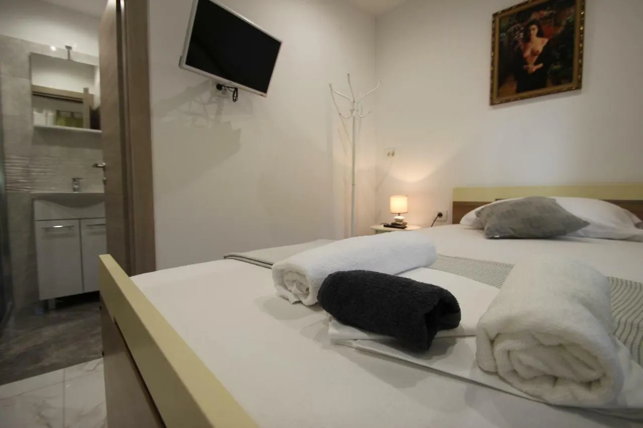 Pensionat Rooms Alice Poreč
