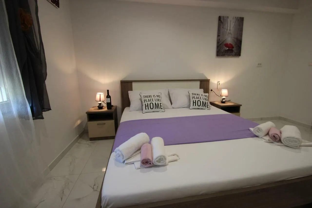 Pensionat Rooms Alice Poreč Kroatien