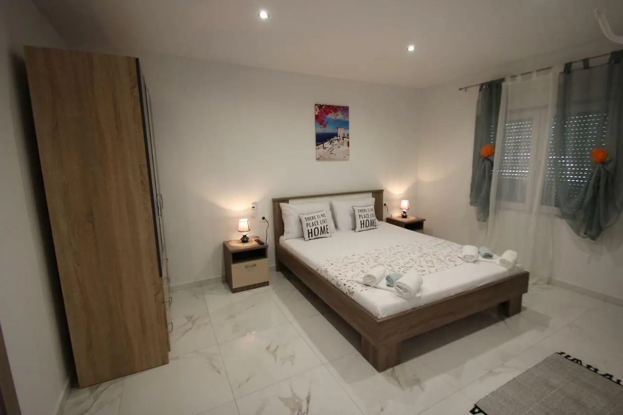 Rooms Alice Poreč 0*,